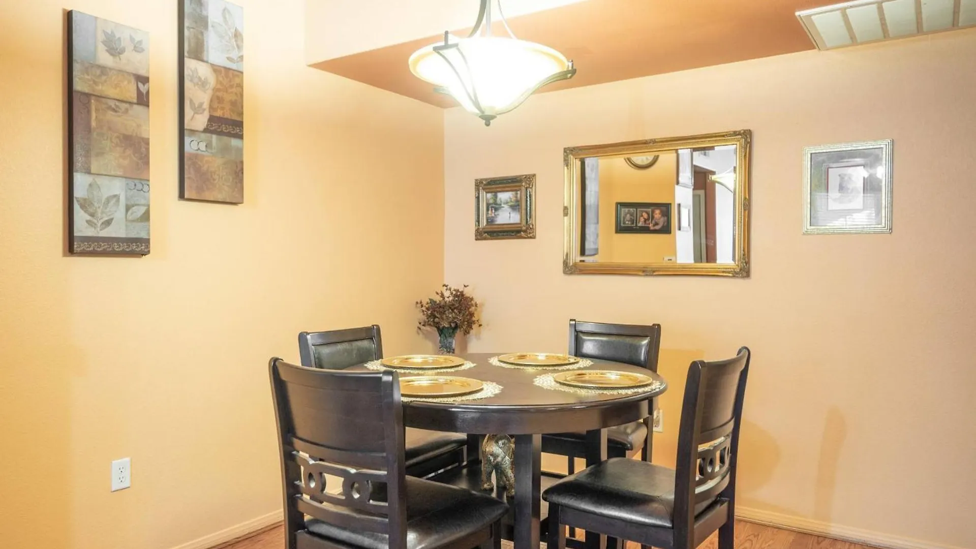 Summerlyn Red Rock 2 Bed 2 Bath Las Vegas Apartment
